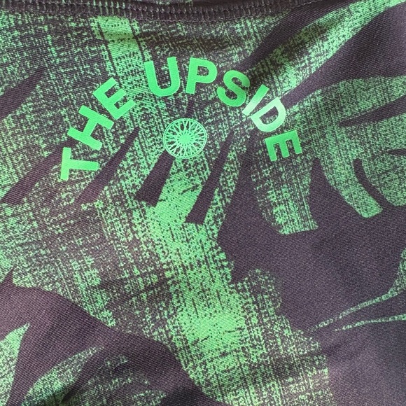 The Upside For Soul Cycle Limites Edition Palm Leaf Print Leggings, Size 6 - Picture 2 of 3